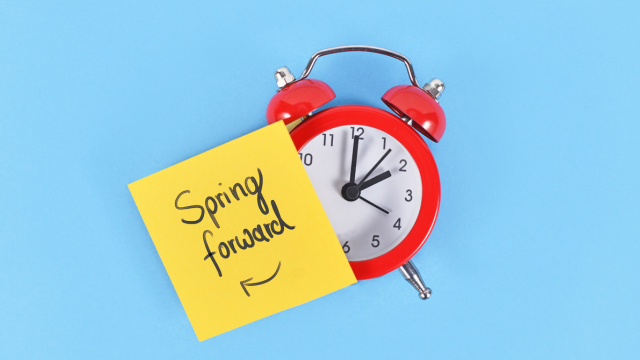 Navigating Daylight Savings: 3 Expert Tips to Spring Forward with Ease